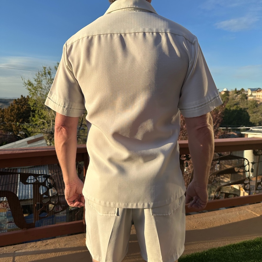 Cream White 100% Autrhtic Vintage 70’s Iolani Hawaii Shirt w/Matching Shorts - Picture 3 of 12